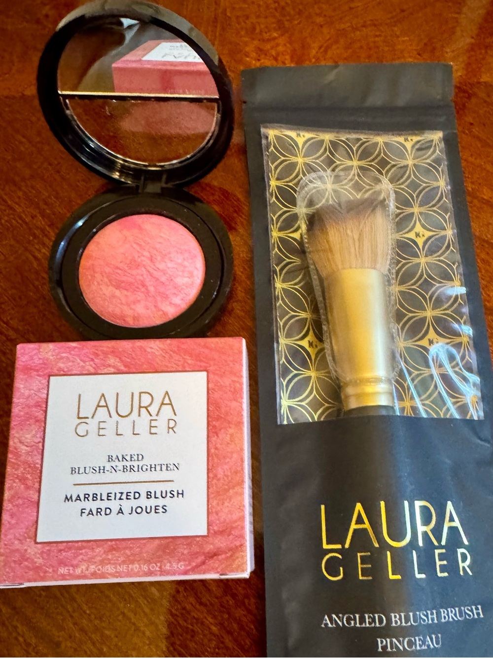 Laura Geller Baked Blush in Sunlight Rose with Brush **NEW**